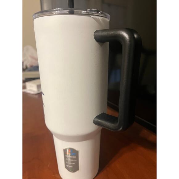 Hello Kitty 40oz Classic Stainless Steel Travel Tumbler - Picture 5 of 6